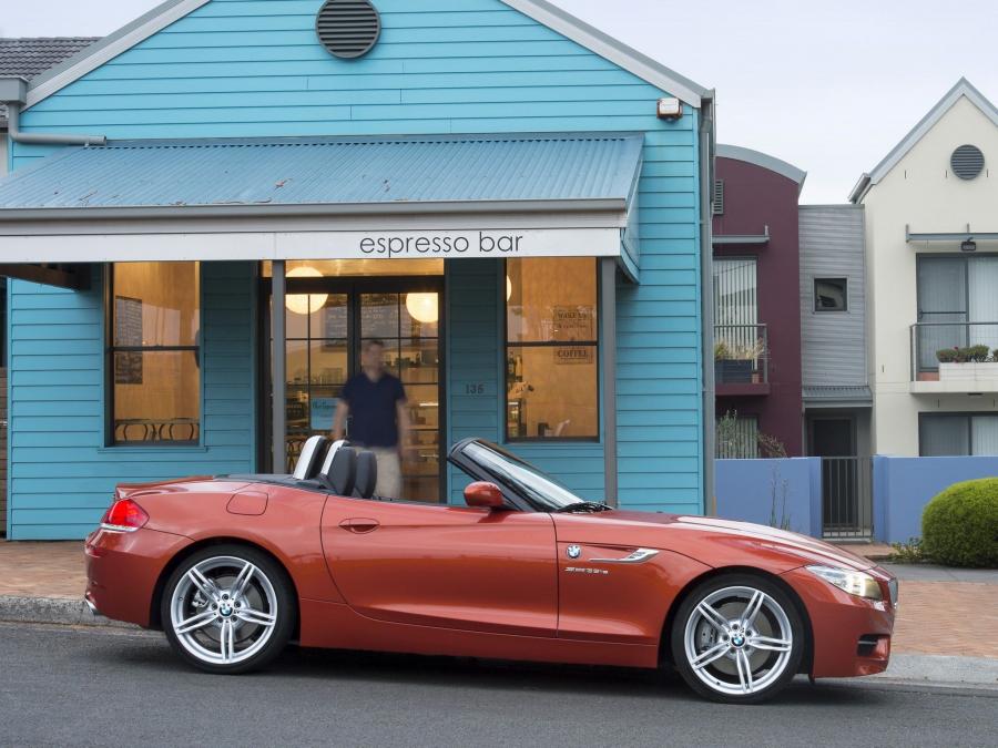  BMW Z4 sDrive 3.5is Roadster 2012 года  (фото 7 из 16)